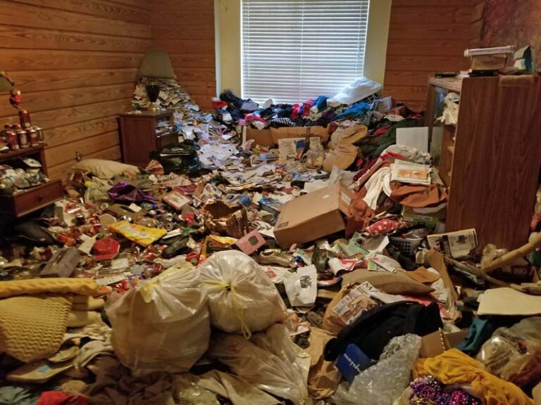 How to Sell a Hoarder House | Selling a Hoarder Home